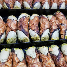 Load image into Gallery viewer, Gluten Free Cannoli Pistachio (1.5kg) Diforti