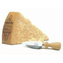 Load image into Gallery viewer, Grana Padano D.O.P (889g) Grana Padano